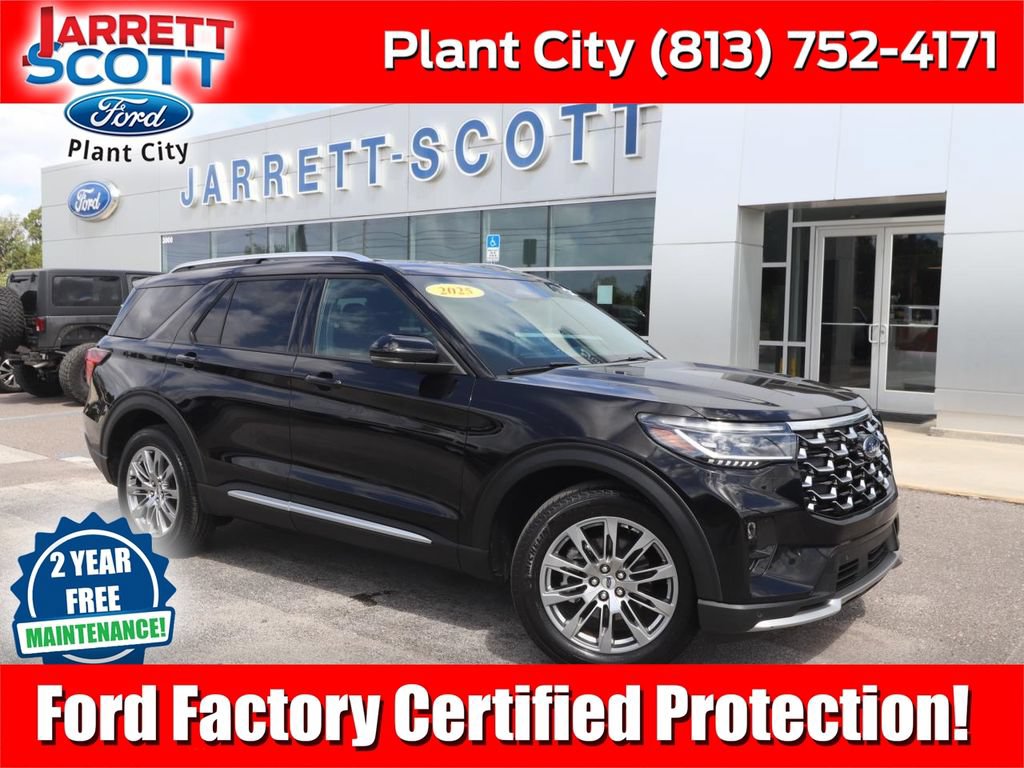 Certified 2025 Ford Explorer Platinum RWD image 1