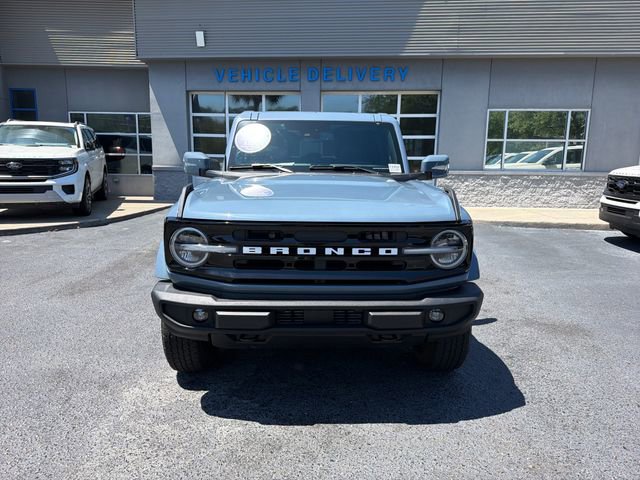 Certified 2025 Ford Bronco Outer Banks AWD/4WD image 2