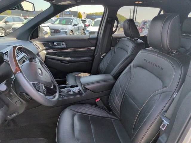 Certified 2018 Ford Explorer Platinum AWD/4WD image 4