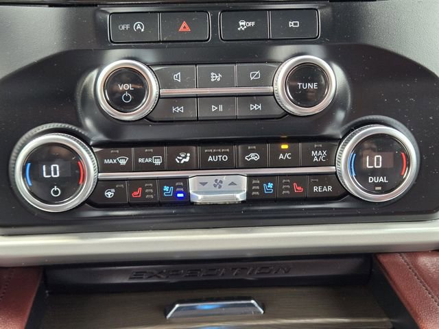 Certified 2024 Ford Expedition Max Limited AWD/4WD image 18