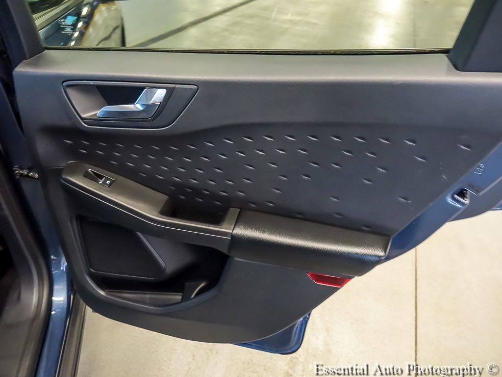 Certified 2020 Ford Escape SEL FWD image 23