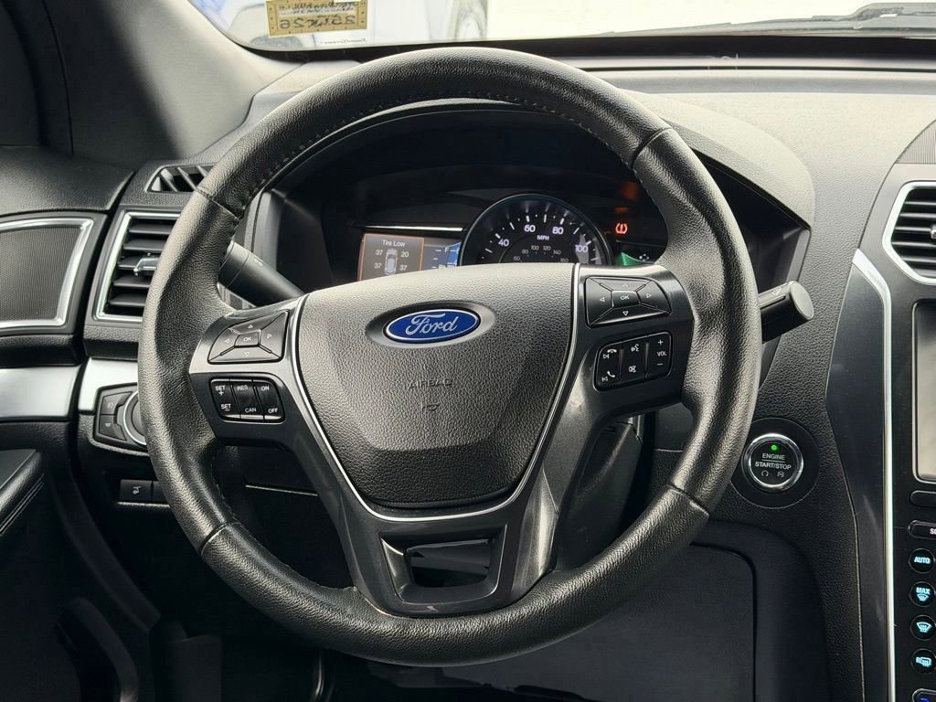 Certified 2018 Ford Explorer Limited image 8