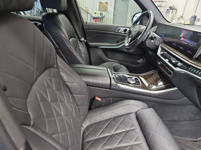 Used 2024 BMW X5 xDrive40i w/ Premium Package AWD/4WD image 10