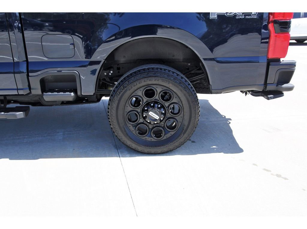 Certified 2025 Ford F250 Lariat w/ Lariat Ultimate Package image 29