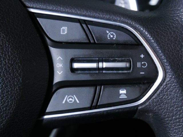 Used 2021 Hyundai Santa Fe SE AWD/4WD image 22