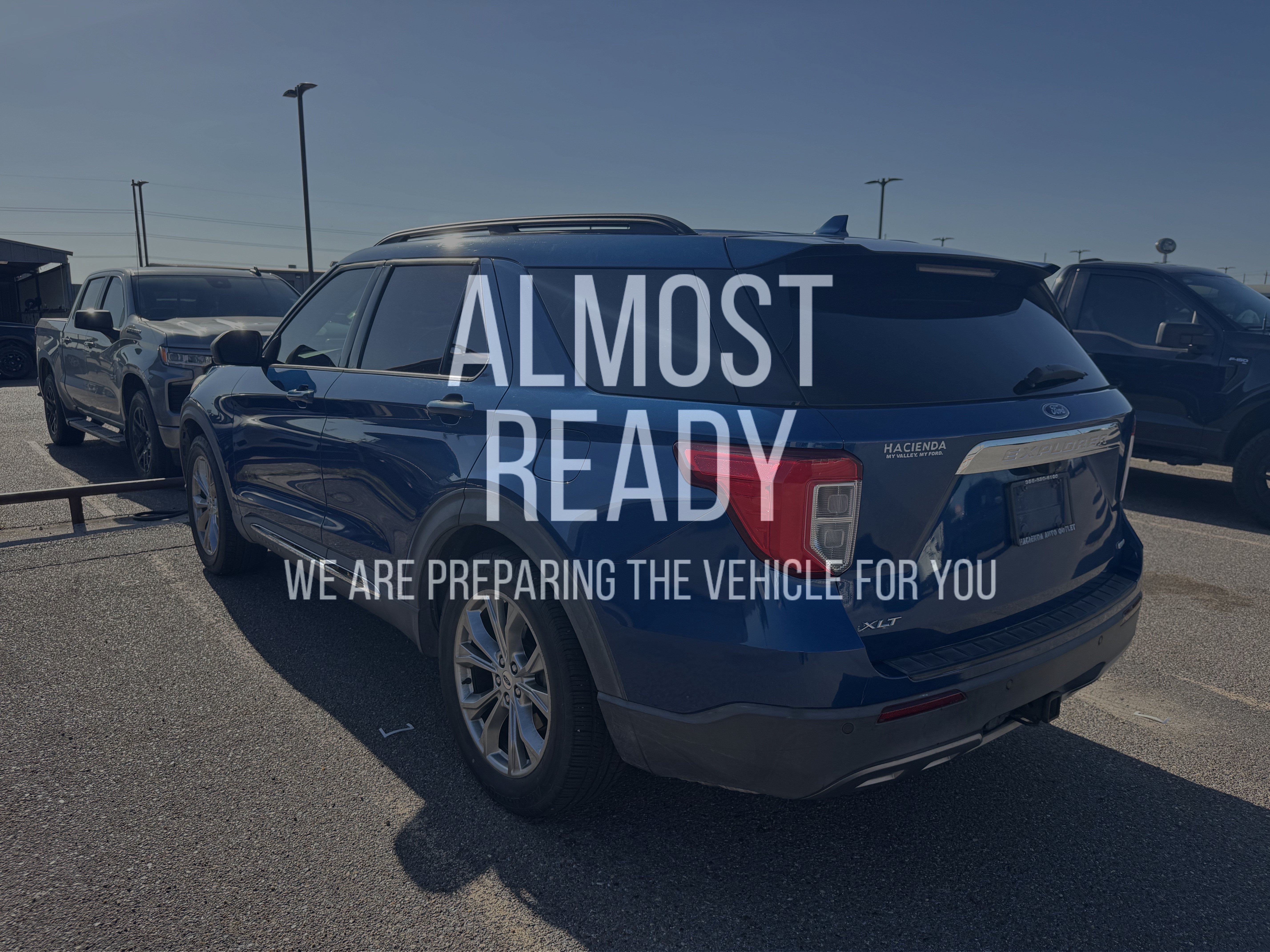 Certified 2020 Ford Explorer XLT w/ Equipment Group 202A RWD image 3