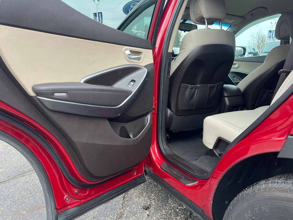 Used 2018 Hyundai Santa Fe Sport w/ 2.4L Value Package 02 AWD/4WD image 36