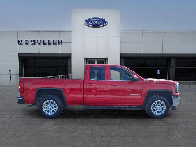 Used 2017 GMC Sierra 1500 SLE w/ SLE Value Package image 2