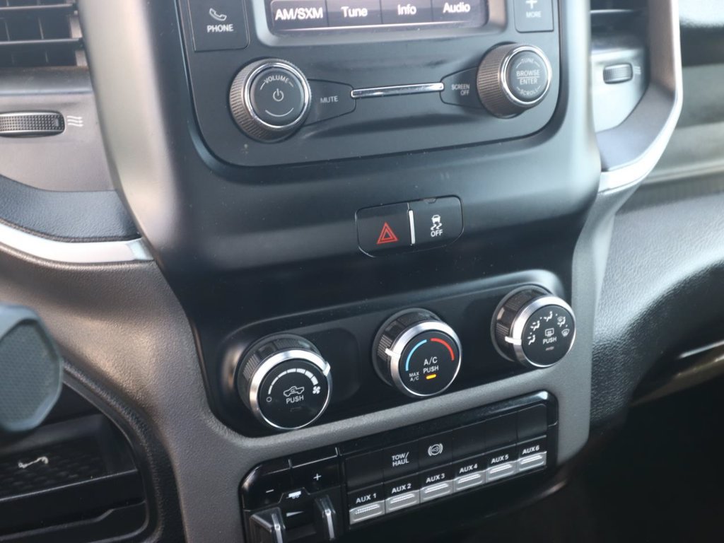 Used 2024 RAM 3500 SLT w/ Quick Order Package 2YG SLT AWD/4WD image 20