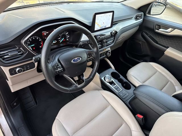Certified 2020 Ford Escape SEL image 19