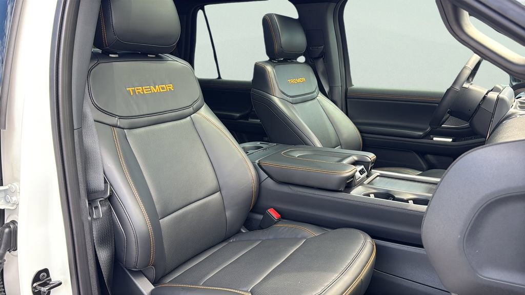 Certified 2025 Ford Expedition Tremor image 20