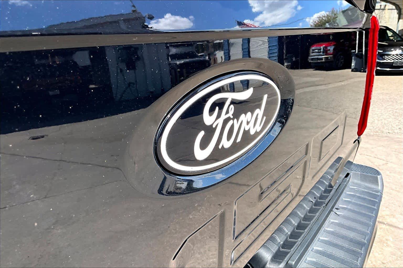 Certified 2024 Ford F150 XLT w/ Equipment Group 302A MID AWD/4WD image 31