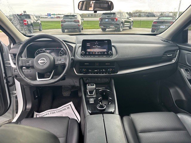 Used 2024 Nissan Rogue SV w/ SV Premium Package AWD/4WD image 29