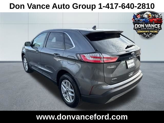 Certified 2024 Ford Edge SEL w/ Convenience Package image 3