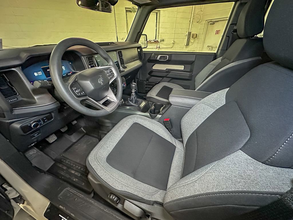 Certified 2025 Ford Bronco 2-Door AWD/4WD image 13