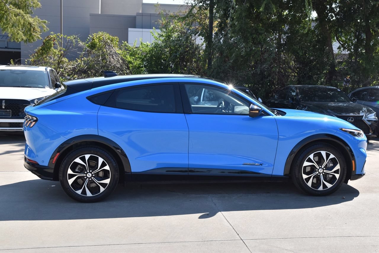 Certified 2022 Ford Mustang Mach-E Premium AWD/4WD image 6
