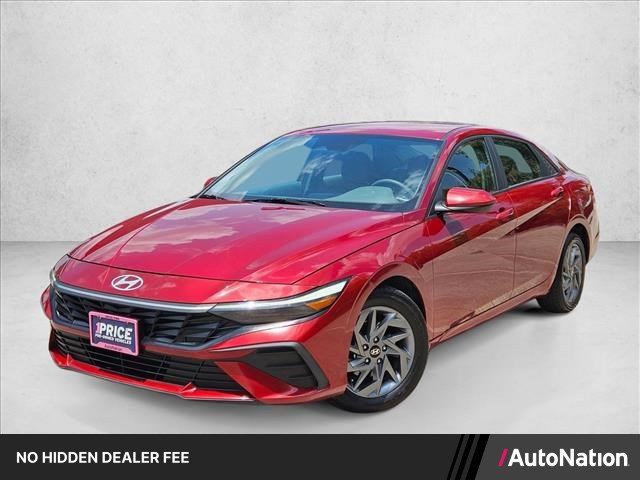 Used 2024 Hyundai Elantra SEL FWD image 1