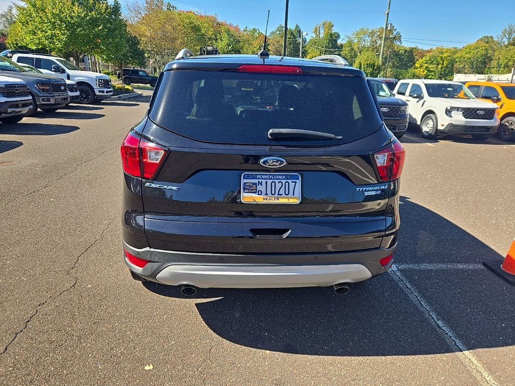 Certified 2019 Ford Escape Titanium AWD/4WD image 6
