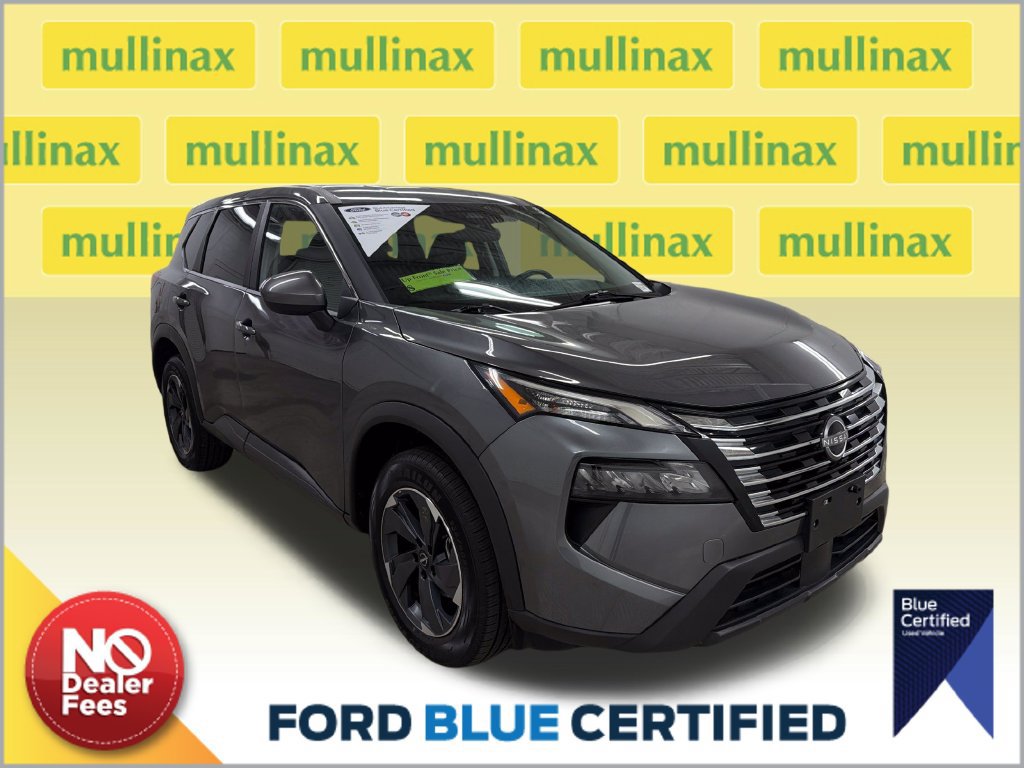Used 2025 Nissan Rogue SV