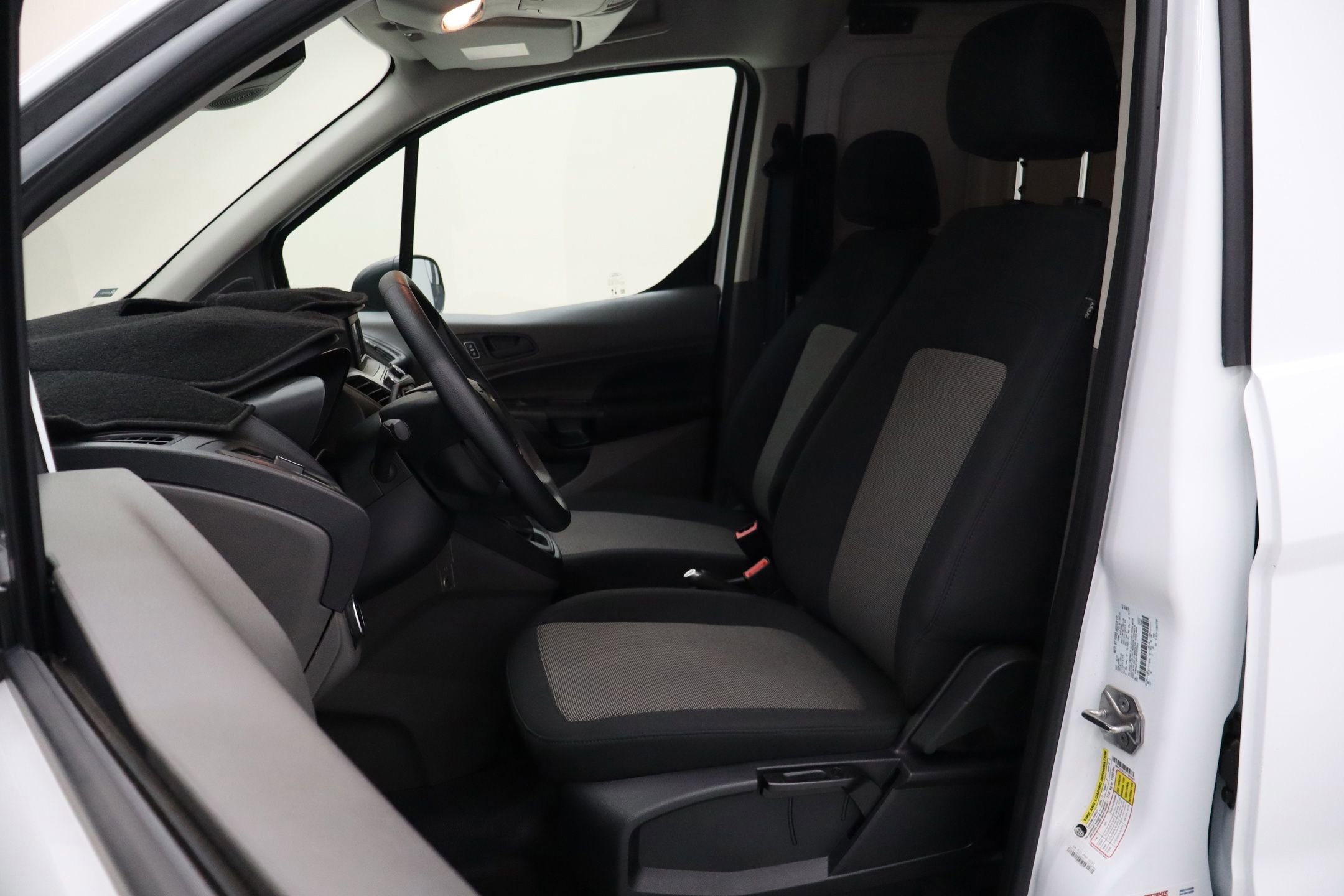 Certified 2023 Ford Transit Connect XL FWD image 13