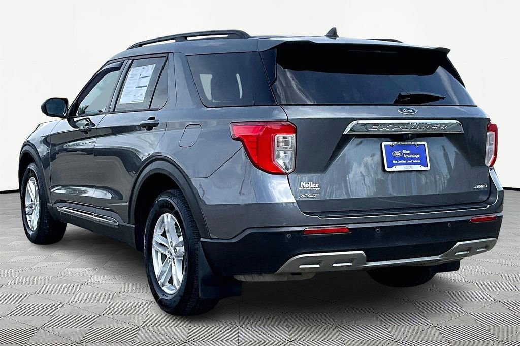 Certified 2021 Ford Explorer XLT w/ Equipment Group 202A image 2