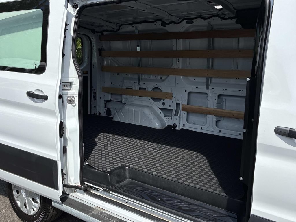 Certified 2025 Ford Transit 250 Low Roof w/ Exterior Upgrade Package RWD image 12