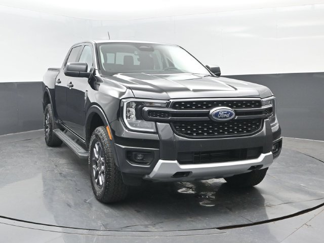 Certified 2024 Ford Ranger XLT w/ FX4 Off-Road Package AWD/4WD image 2