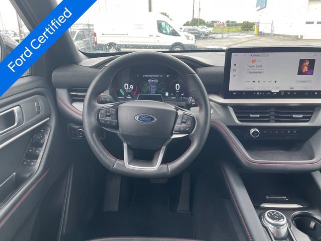 Certified 2025 Ford Explorer ST-Line w/ ST-Line Street Pack AWD/4WD image 13