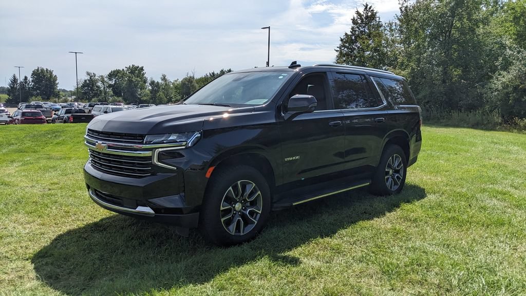 Used 2023 Chevrolet Tahoe LT w/ LT Signature Package AWD/4WD image 7