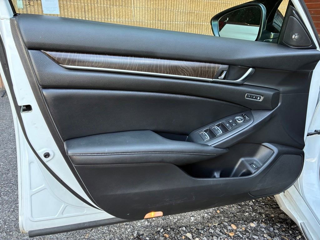 Used 2022 Honda Accord EX-L image 22