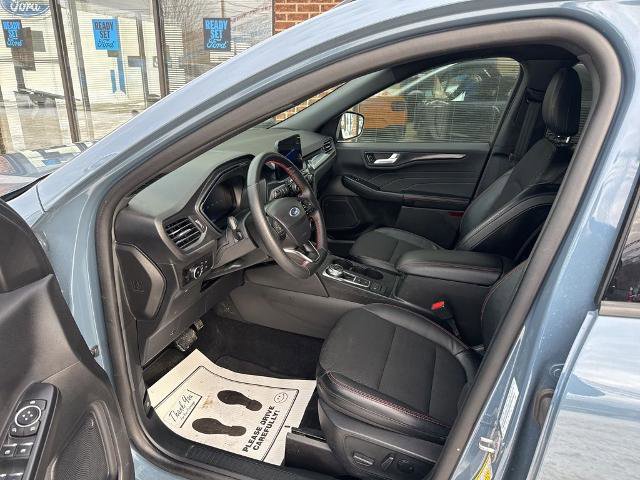 Certified 2025 Ford Escape ST-Line Select image 8