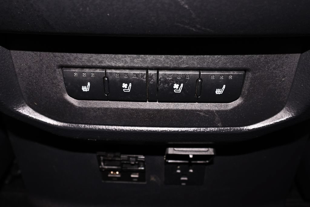 Used 2023 Toyota Tundra 1794 Edition AWD/4WD image 19