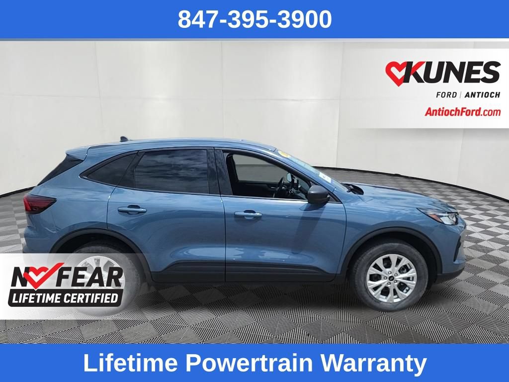 Certified 2025 Ford Escape Active AWD/4WD image 9