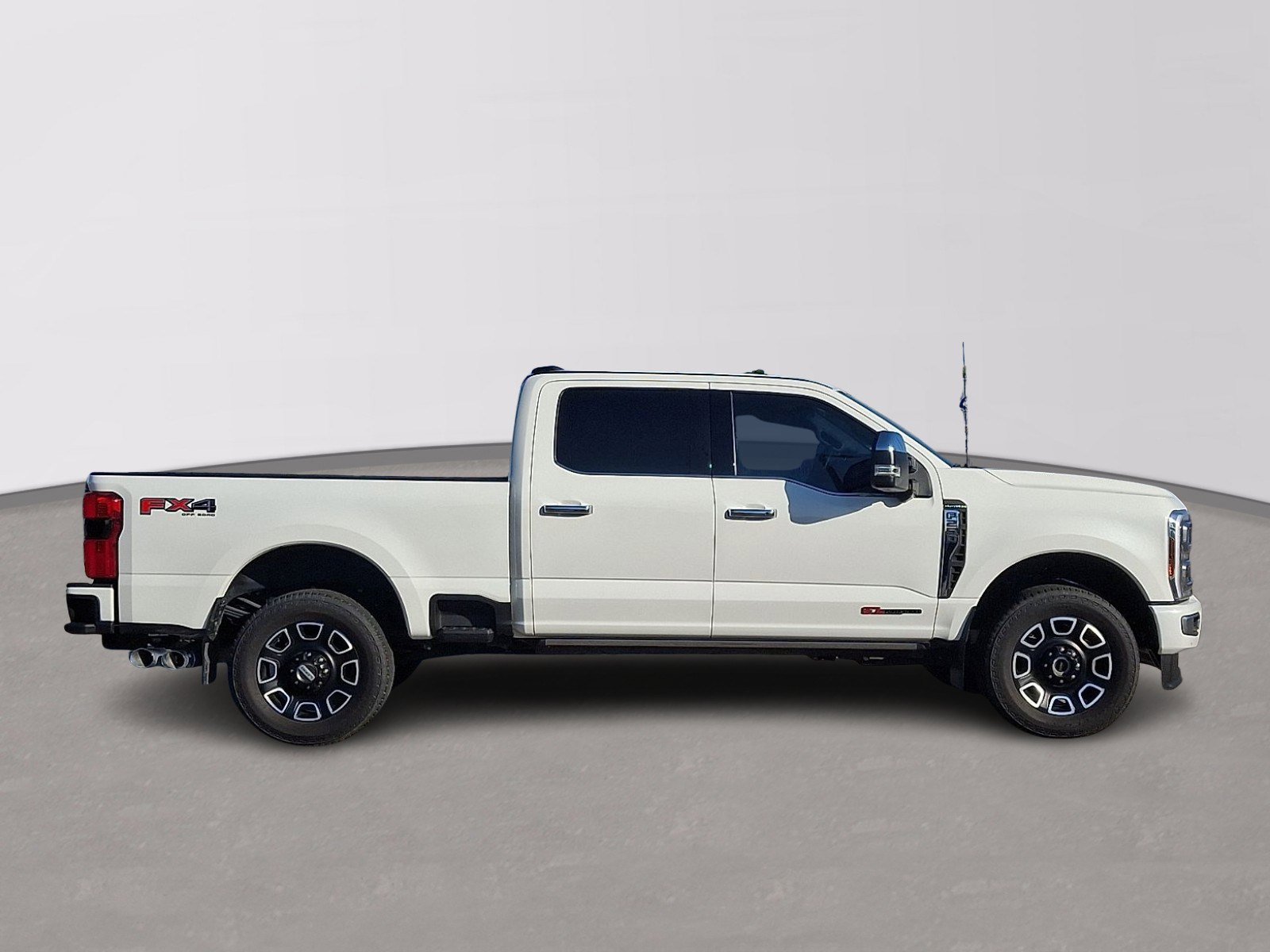 Certified 2024 Ford F250 Platinum AWD/4WD image 7