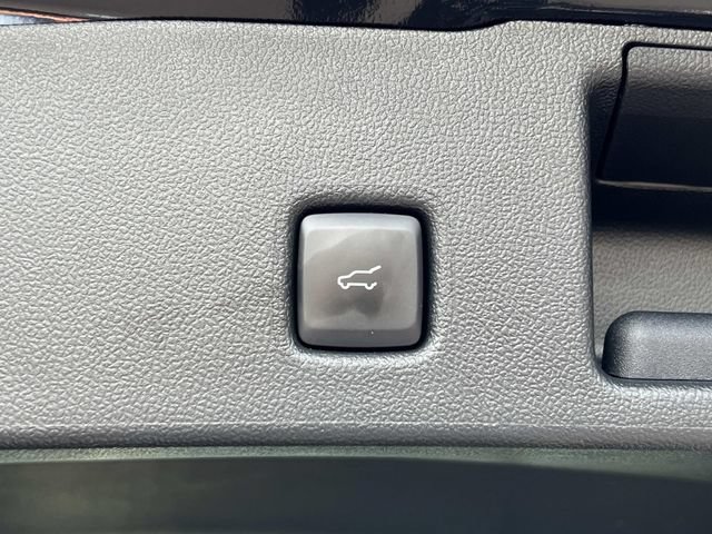 Certified 2024 Ford Escape ST-Line w/ Tech Pack #1 AWD/4WD image 12
