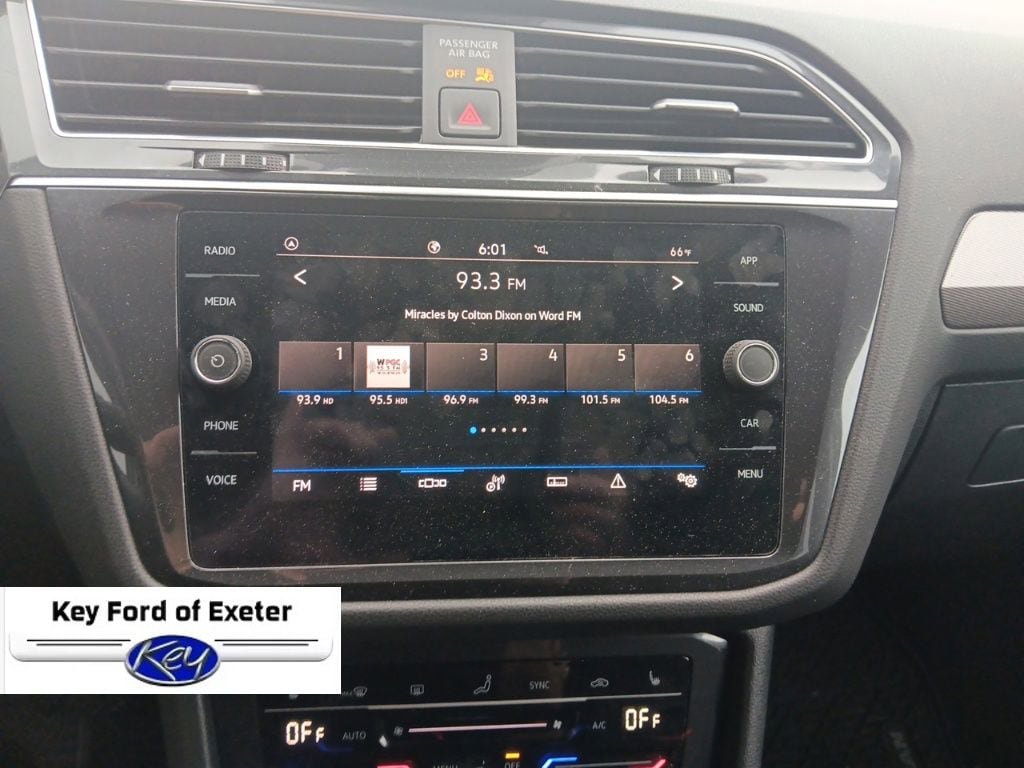 Used 2022 Volkswagen Tiguan SE FWD image 30