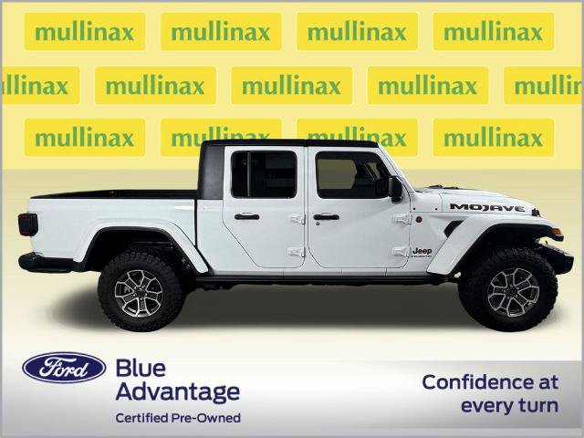 Used 2025 Jeep Gladiator Mojave w/ Steel Bumper Group AWD/4WD image 2