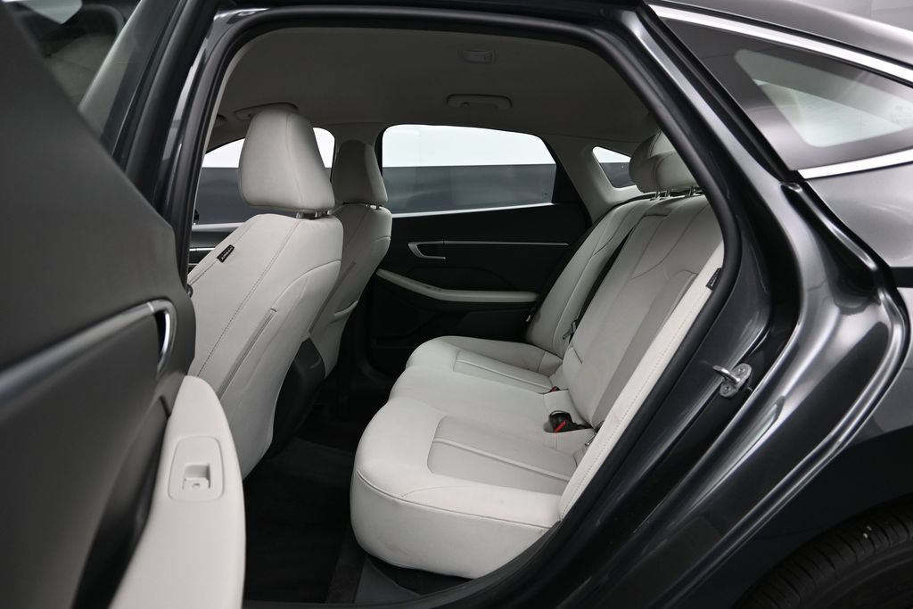 Used 2025 Hyundai Sonata SEL FWD image 20