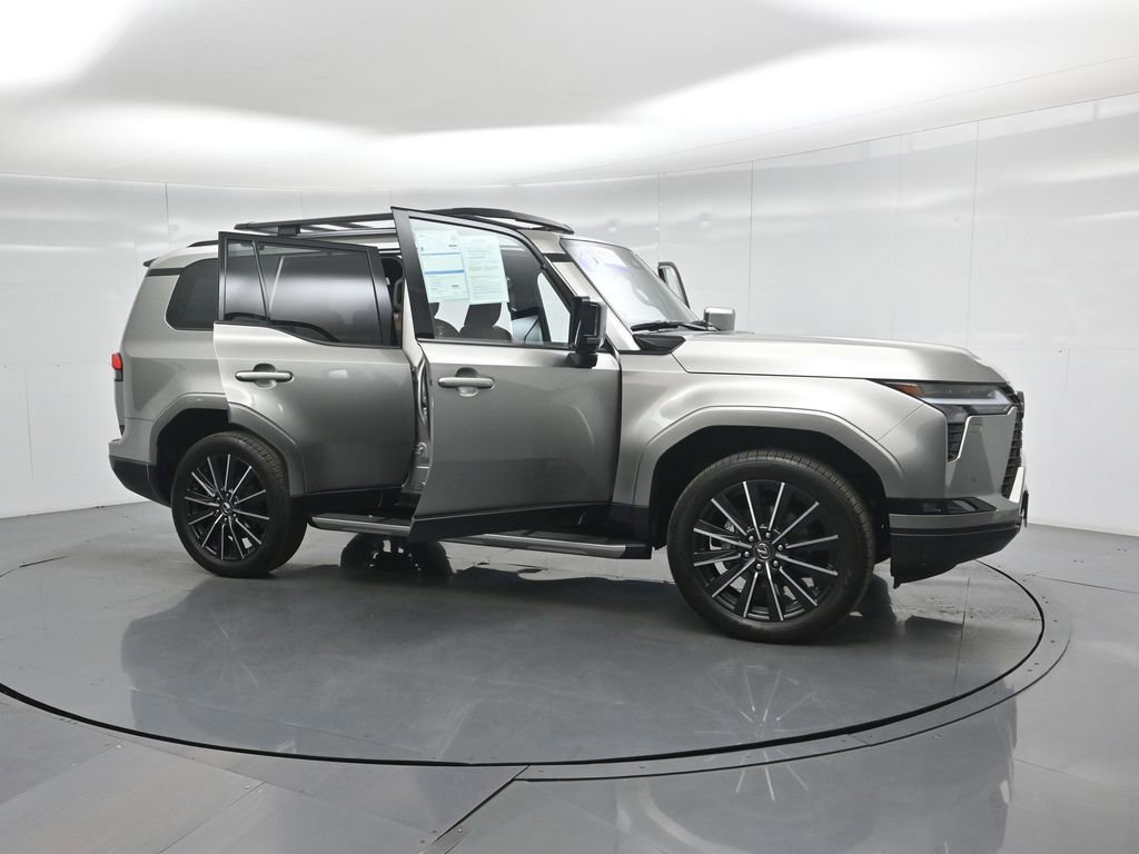 Used 2025 Lexus GX 550 w/ Accessory Package (2T) image 53