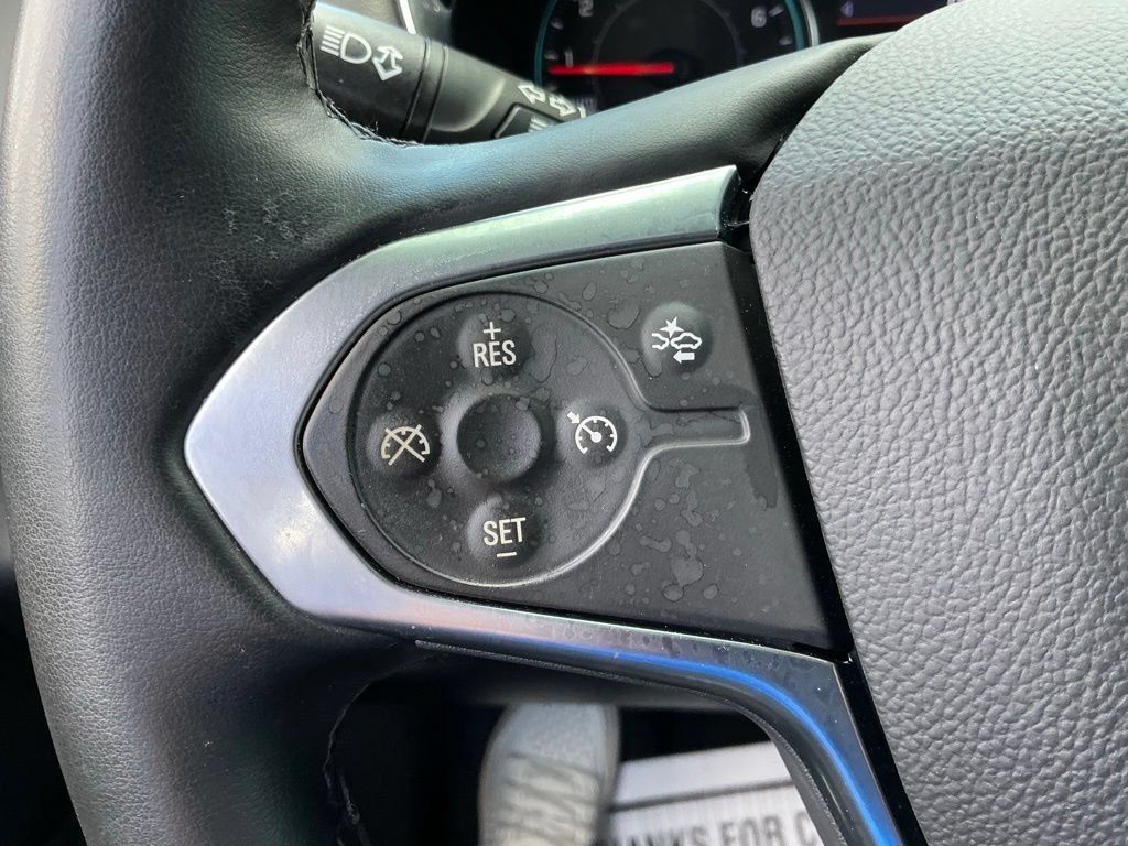 Used 2023 Chevrolet Traverse LT FWD image 36