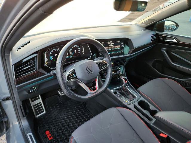 Used 2024 Volkswagen Jetta GLI 40th Anniversary Edition FWD image 9