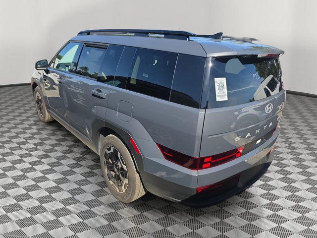 Used 2026 Hyundai Santa Fe SEL FWD image 4