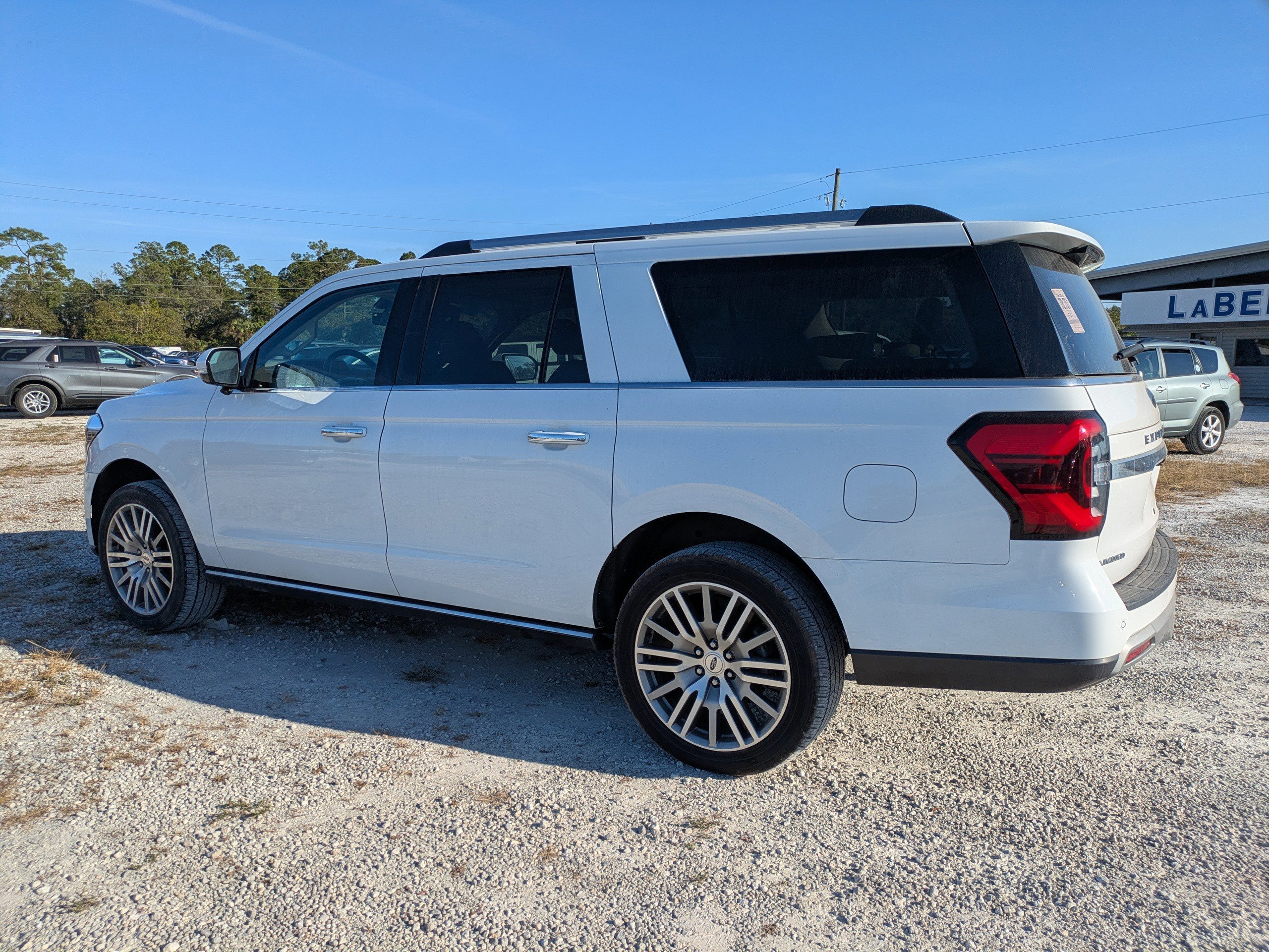 Certified 2023 Ford Expedition Max Limited image 3