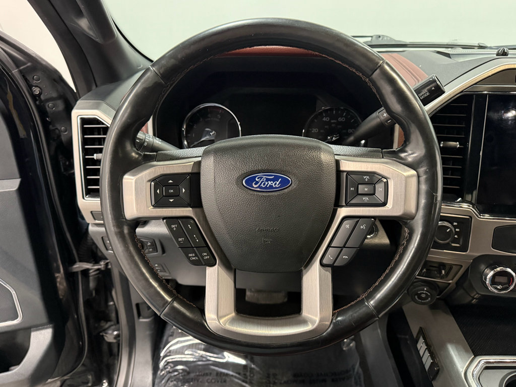 Certified 2022 Ford F350 Platinum w/ Snow Plow Prep Package image 19