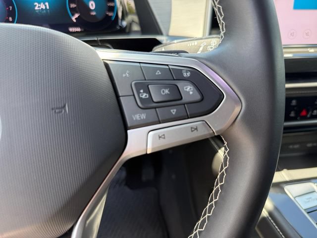 Used 2024 Volkswagen Atlas Cross Sport SE AWD/4WD image 25