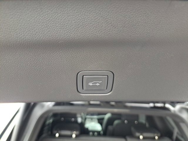 Used 2023 GMC Yukon Denali image 33