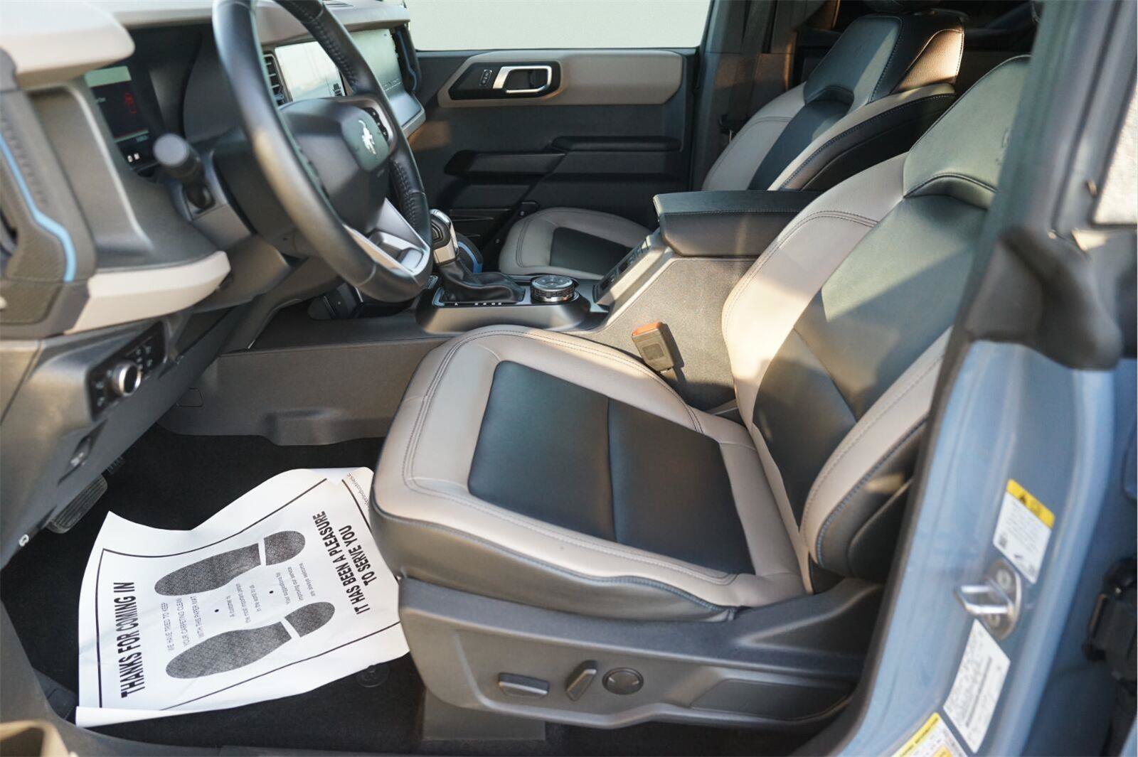 Certified 2024 Ford Bronco Wildtrak AWD/4WD image 9