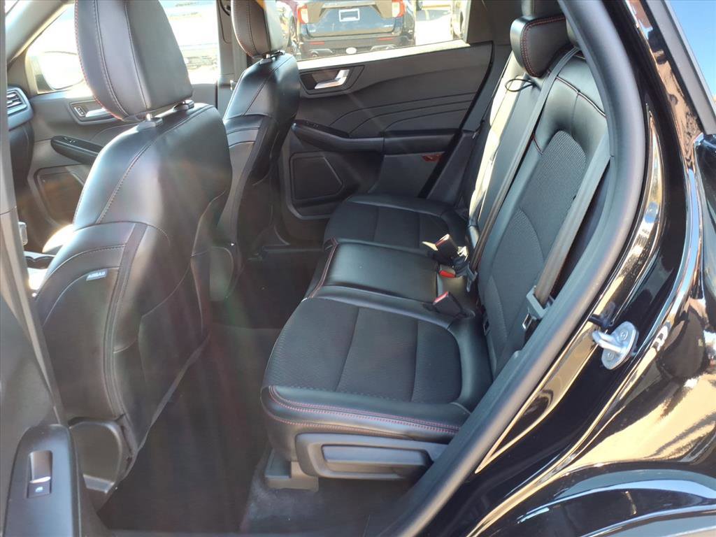 Certified 2025 Ford Escape ST-Line image 13