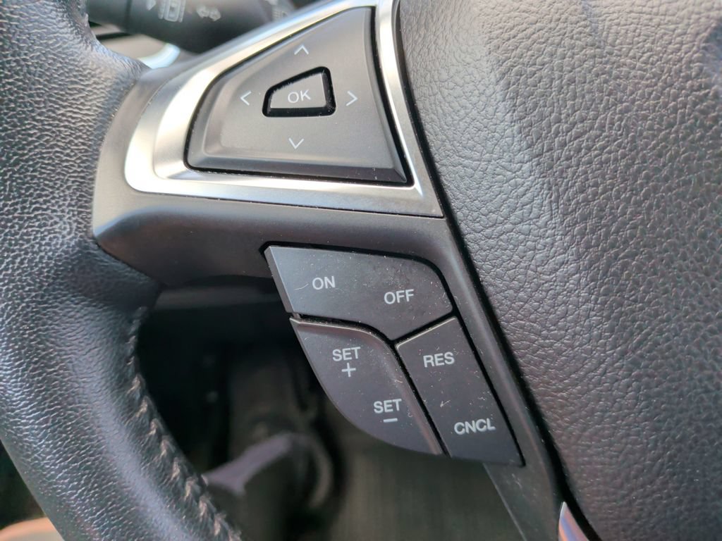 Certified 2022 Ford Edge Titanium AWD/4WD image 27