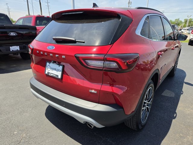 Certified 2026 Ford Escape SE FWD image 5